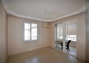 شقة 2 + 1 في وسط ألانيا