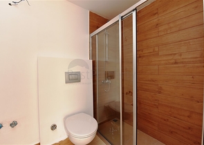 سعر مناسب - بين احضان الطبيعة -دوبلكس 2 غرفة وصالة -ضمن مجمع - في ديمرتاش / الانيا 