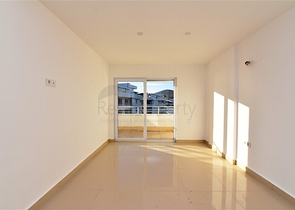 سعر مناسب - بين احضان الطبيعة -دوبلكس 2 غرفة وصالة -ضمن مجمع - في ديمرتاش / الانيا 