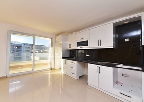 سعر مناسب - بين احضان الطبيعة -دوبلكس 2 غرفة وصالة -ضمن مجمع - في ديمرتاش / الانيا 