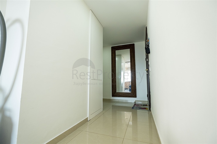 شقة 2 + 1 تطل على البحر الأبيض المتوسط ​​في أنطاليا