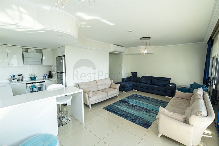 شقة 2 + 1 تطل على البحر الأبيض المتوسط ​​في أنطاليا