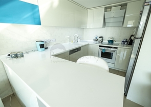 شقة 2 + 1 تطل على البحر الأبيض المتوسط ​​في أنطاليا