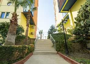 شقة 2 + 1 تطل على البحر الأبيض المتوسط ​​في أنطاليا