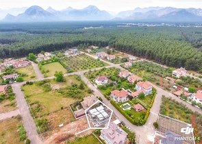 فيلا حديثة مريحة 6 + 1 في أنطاليا دوشيمالتي