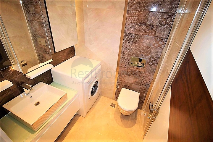 شقة 1+1 في وسط ألانيا