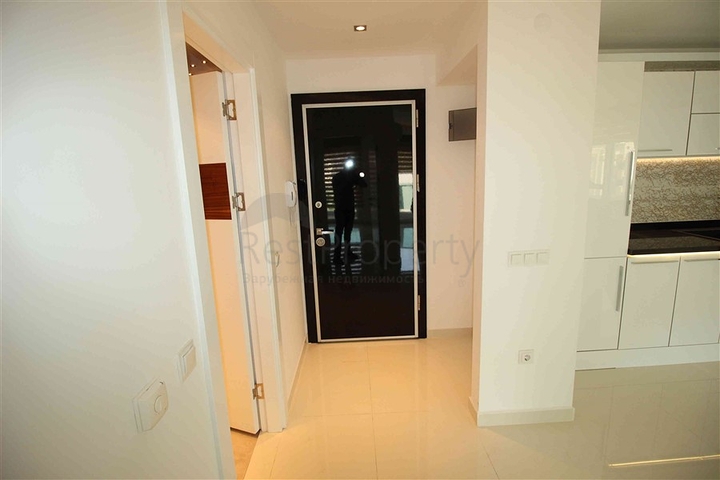 شقة 1+1 في وسط ألانيا