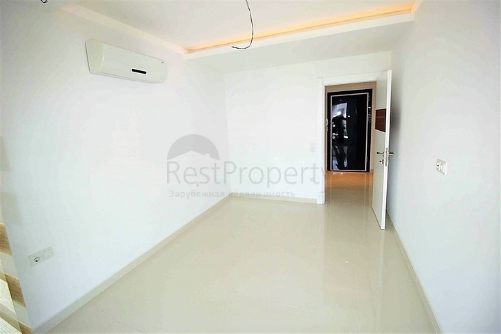 شقة 1+1 في وسط ألانيا