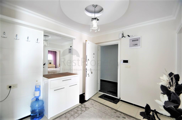 شقة مفروشة 1 + 1 في كستل