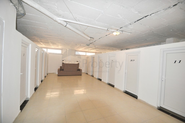 شقة مفروشة 1 + 1 في كستل