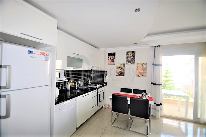 شقة مفروشة 1 + 1 في كستل