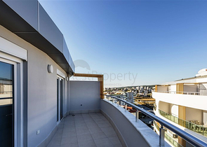 مجمع سكني حديث في منطقة أفسلار من مدينة ألانيا