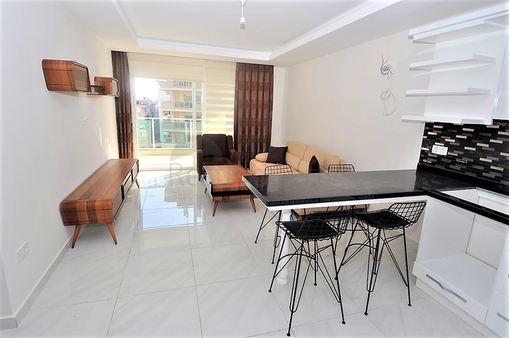 شقة مفروشة 1 + 1 في محمودلار