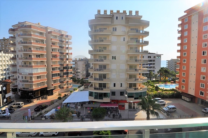 شقة مفروشة 1 + 1 في محمودلار