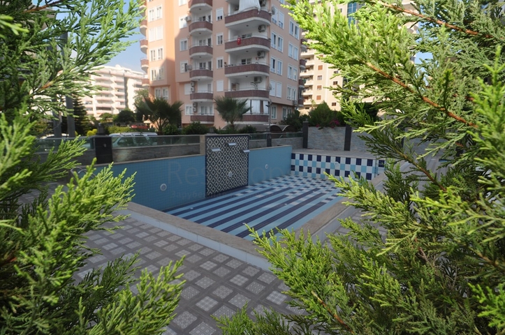 شقة مفروشة 1 + 1 في محمودلار