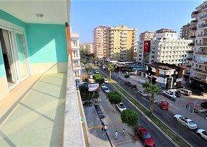 شقة مفروشة 1 + 1 في محمودلار