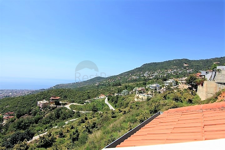 دوبلكس مفروش 3 + 1 مع إطلالات على البحر والقلعة