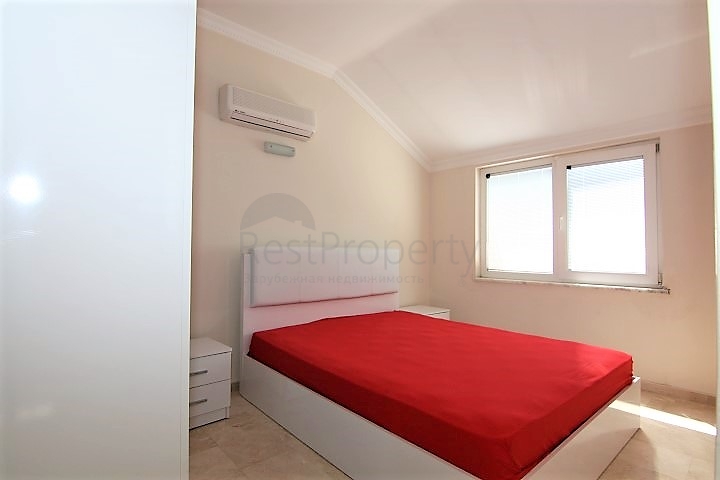 دوبلكس مفروش 3 + 1 مع إطلالات على البحر والقلعة