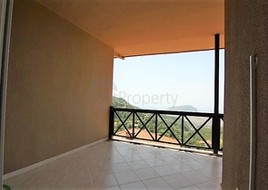 دوبلكس مفروش 3 + 1 مع إطلالات على البحر والقلعة