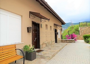 دوبلكس مفروش 3 + 1 مع إطلالات على البحر والقلعة