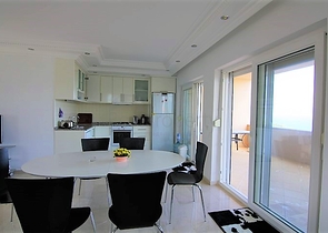 شقة دوبلكس في منطقة كارجيجاك