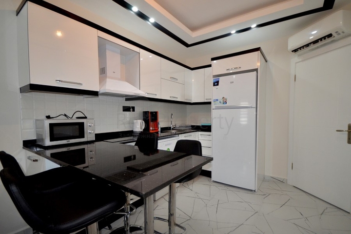 موقع مميز - مناسبة للاستثمار - شقة 1+1 في مركز الانيا 