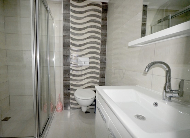 موقع مميز - مناسبة للاستثمار - شقة 1+1 في مركز الانيا 