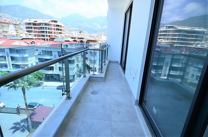 شقة مع مطبخ منفصل في مجمع النخبة في وسط ألانيا