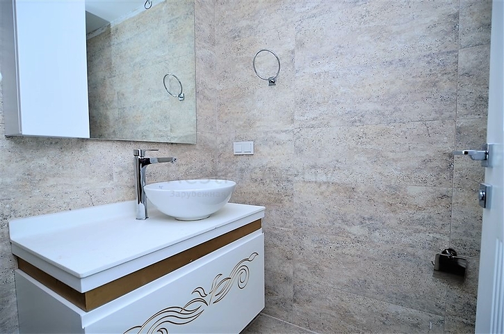 شقة مع مطبخ منفصل في مجمع النخبة في وسط ألانيا