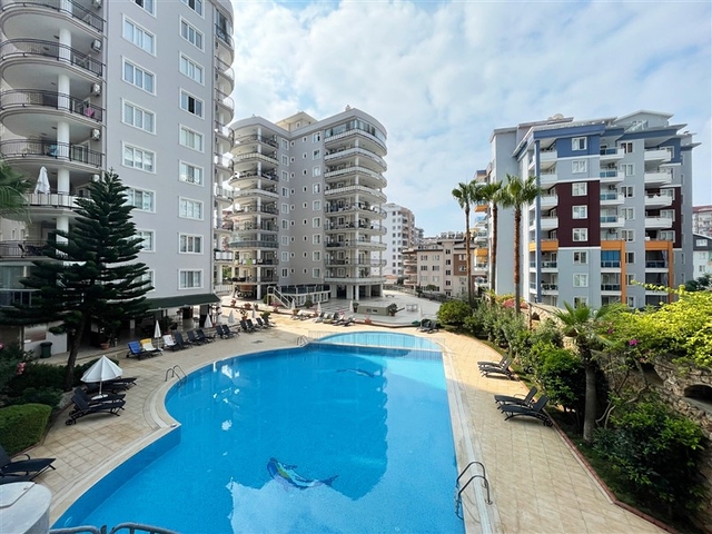 شقة مريحة 1 + 1 مع شرفة كبيرة