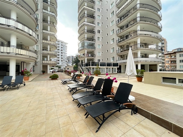 شقة مريحة 1 + 1 مع شرفة كبيرة