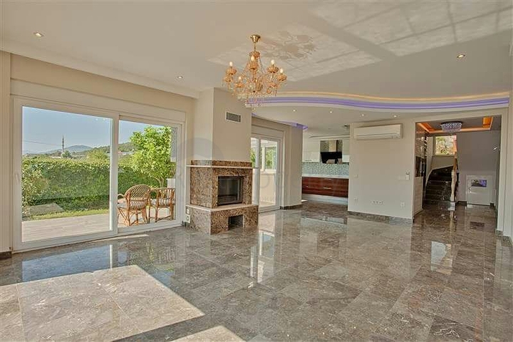 فيلات فاخرة في ديمرتاش / الانيا