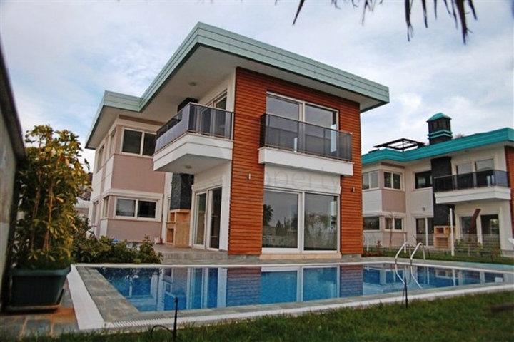 فيلات فاخرة في ديمرتاش / الانيا