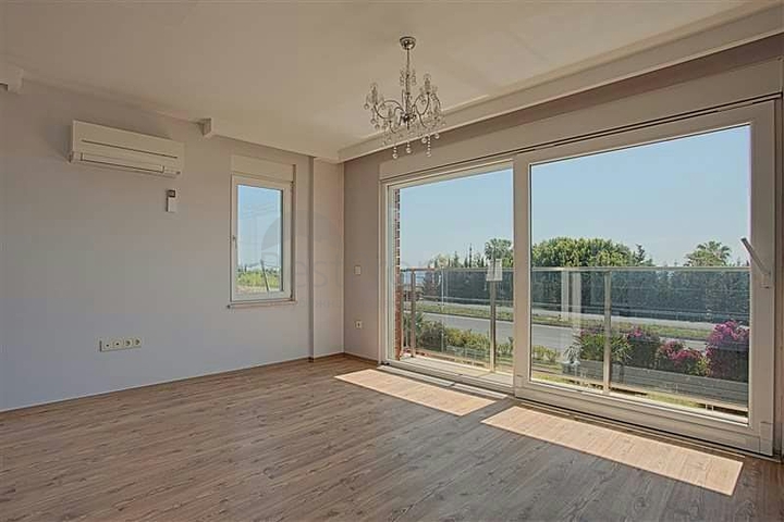 فيلات فاخرة في ديمرتاش / الانيا