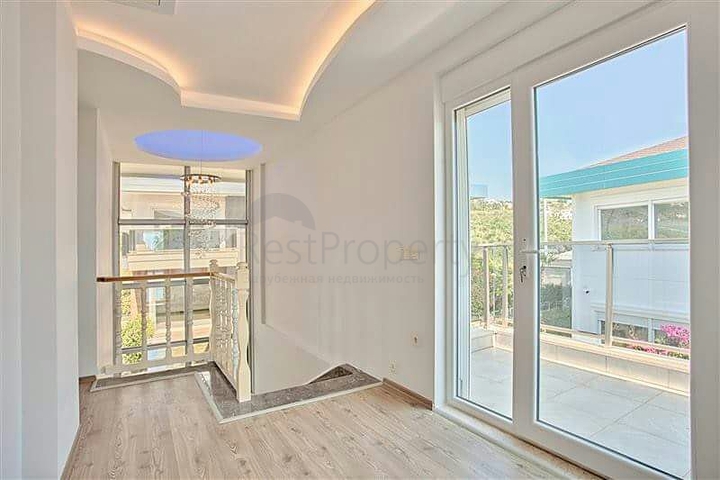 فيلات فاخرة في ديمرتاش / الانيا