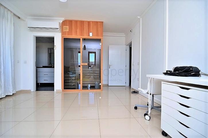 شقة فاخرة على البحر في الانيا / كاستل 