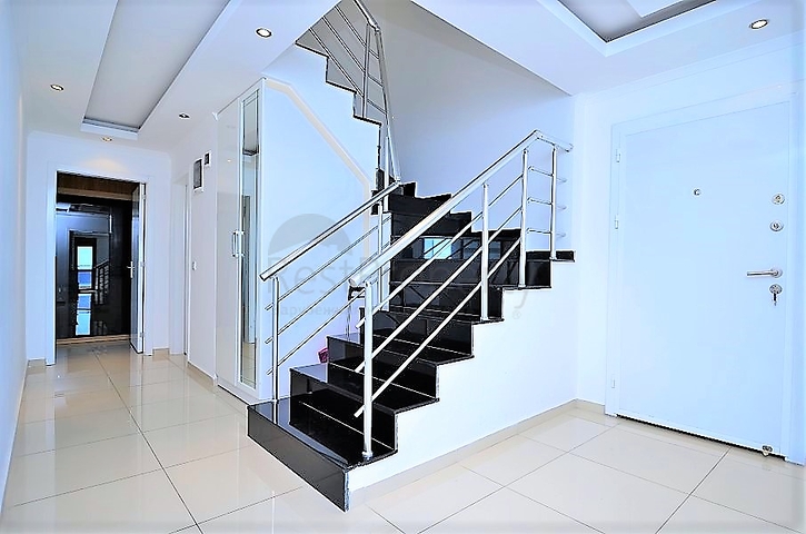 شقة فاخرة على البحر في الانيا / كاستل 