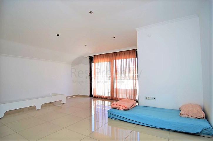 شقة فاخرة على البحر في الانيا / كاستل 