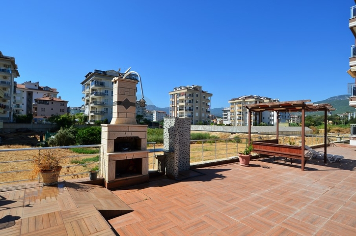 شقة فاخرة على البحر في الانيا / كاستل 