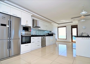 شقة فاخرة على البحر في الانيا / كاستل 