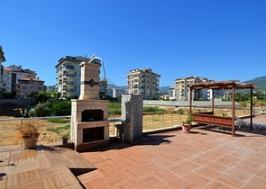 شقة فاخرة على البحر في الانيا / كاستل 