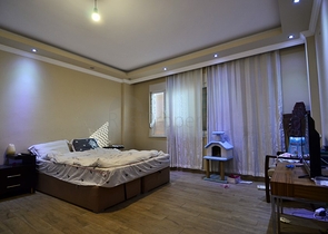 فيلا 6+1 مع بستان خاص