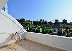 فيلا 6+1 مع بستان خاص