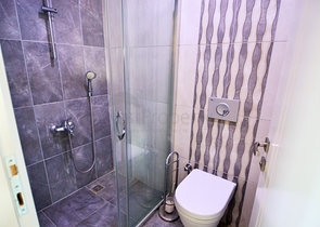 فيلا 6+1 مع بستان خاص