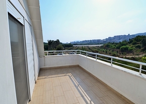 فيلا 6+1 مع بستان خاص