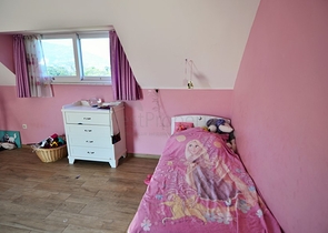 فيلا 6+1 مع بستان خاص