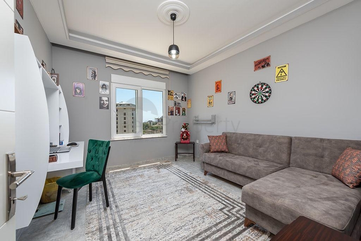 شقة انيقة -تصميم 2 غرفة وصالة -مطبخ منفصل - في افسلار / الانيا 