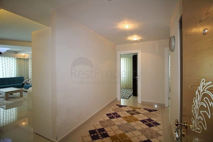 شقة مفروشة 3 + 1 