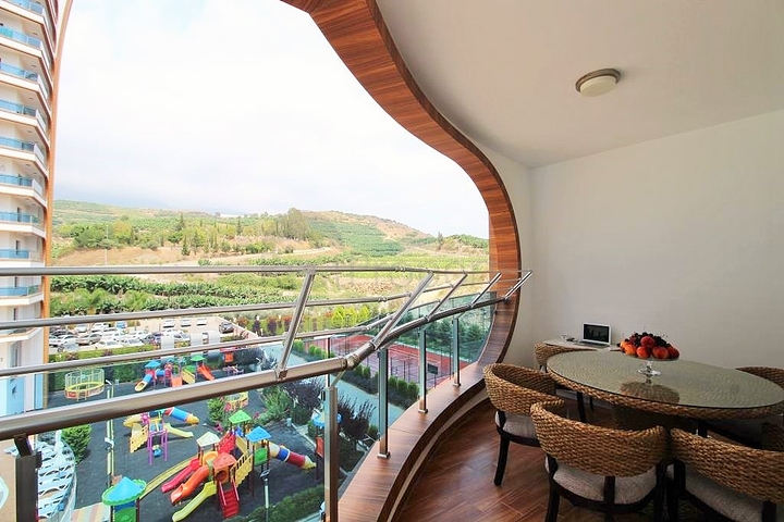 شقة مفروشة 3 + 1 