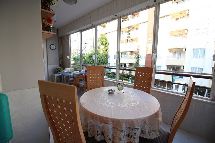 شقة 2 + 1 في وسط ألانيا